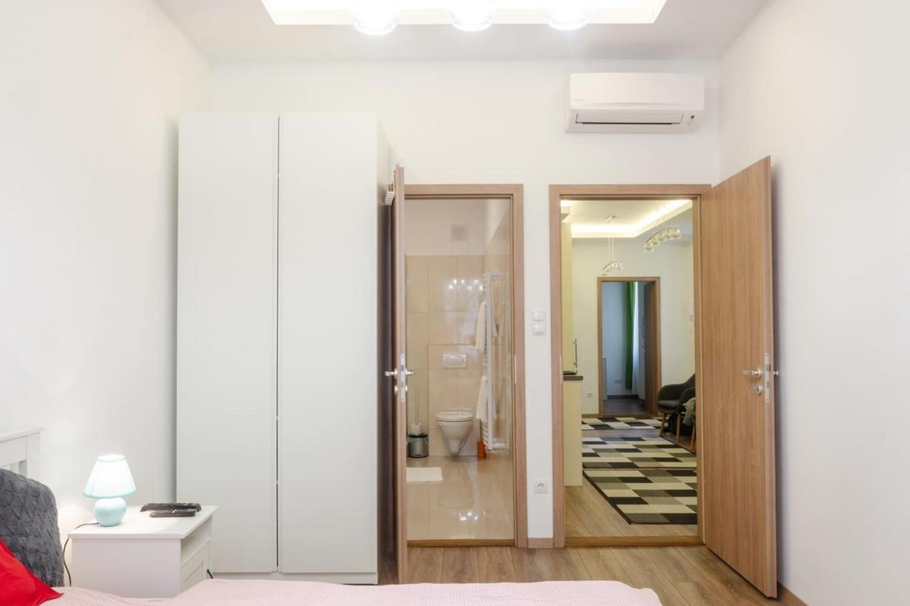 3 En Bedroom Flat In The Main Centre For 6ppl, 3bdr,3bthr,ac Lejlighed *